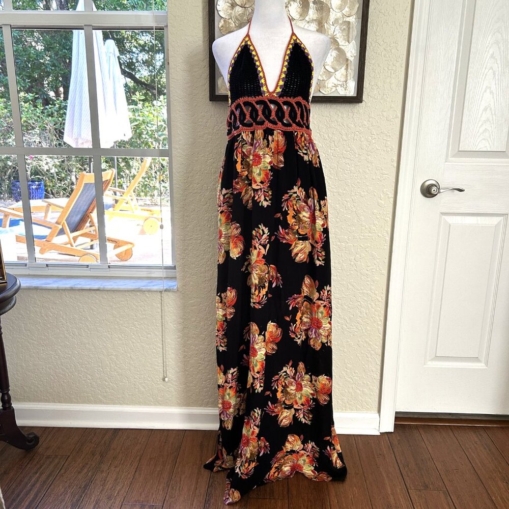 Dance & Marvel Crochet Floral Maxi Dress